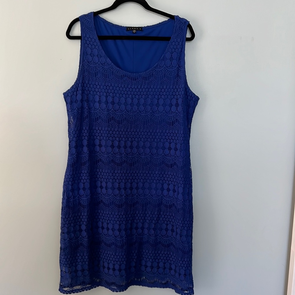 Tiana B. All-over lace, scoop-neck sleeveless lined dress, Royal blue.  Size XXL